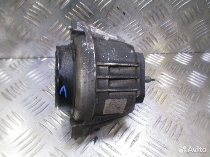 Подушка двигателя бензиновая BMW 1 2004-2007 2005