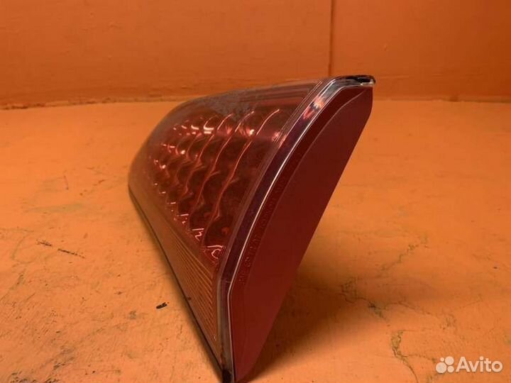 Фонарь крышки багажника задний правый Infiniti