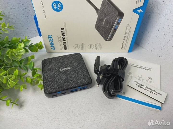 Зарядное устройство Anker PowerPort Atom III 63W