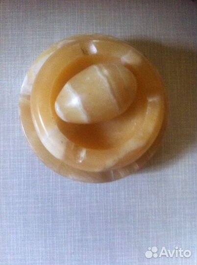 Каменныe пепельницы