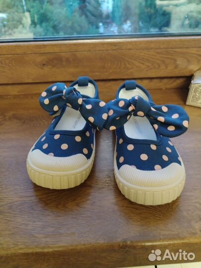 Кедына девочку