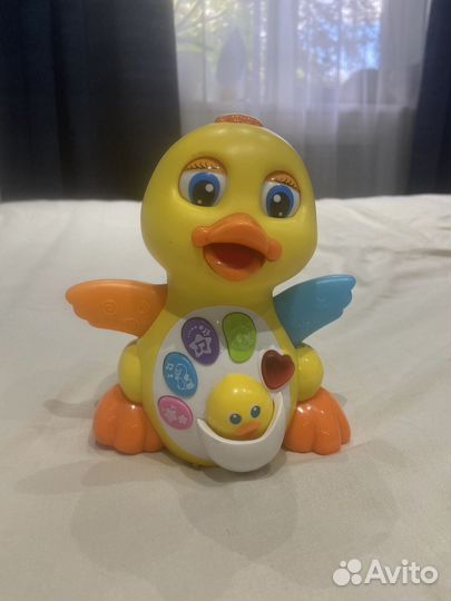 Игрушка для малыша Утка baby go