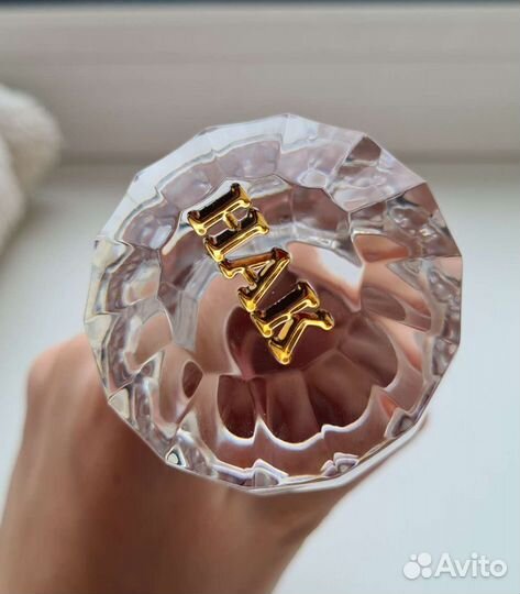 Хрустальная бутылка из под алкоголя