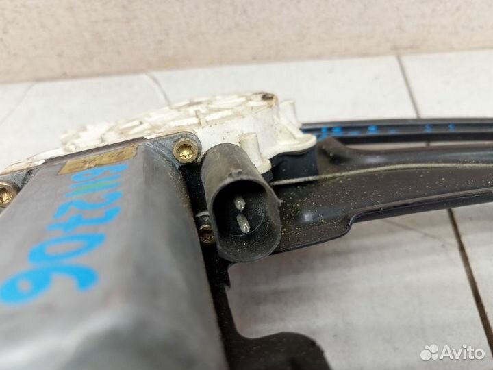 Стеклоподъемник электрический задний левый 5135812