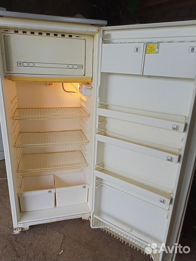 Холодильник полюс 10