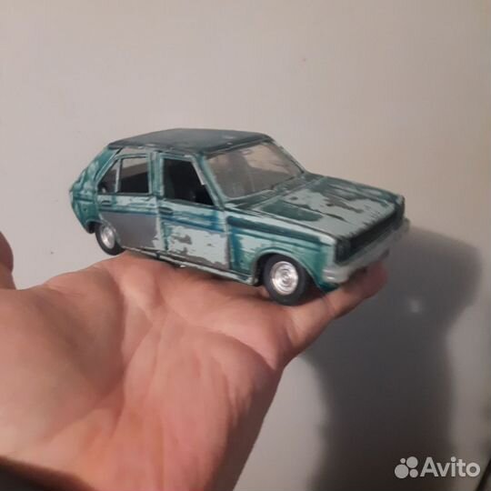 Пежо/Peugeot 104 1:25 СССРМодель под реставрацию