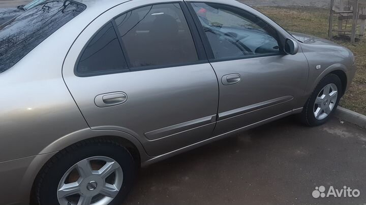 Nissan Almera Classic 1.6 AT, 2011, 249 000 км