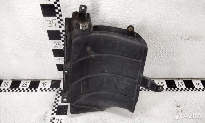 Дефлектор кабины левый внутренняя часть Scania 5 G Series Restail