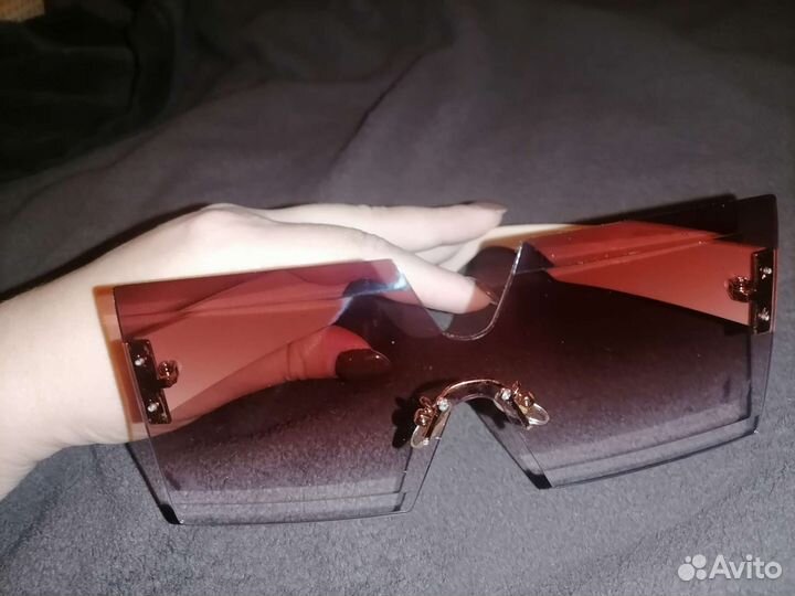 Солнцезащитные очки