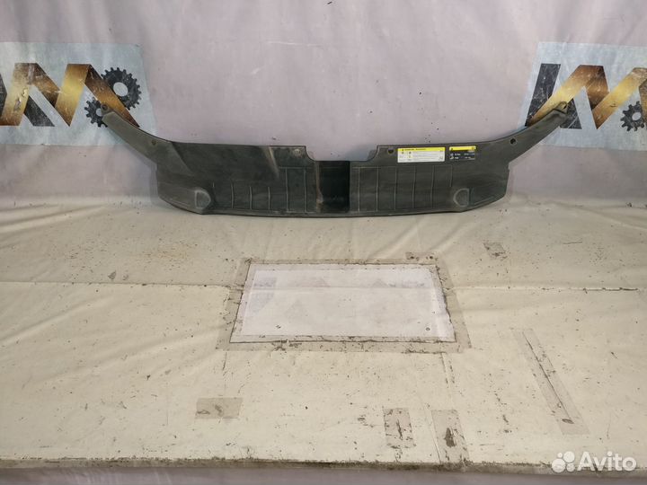 Ауди Q5 2008- Подкапотник 17252