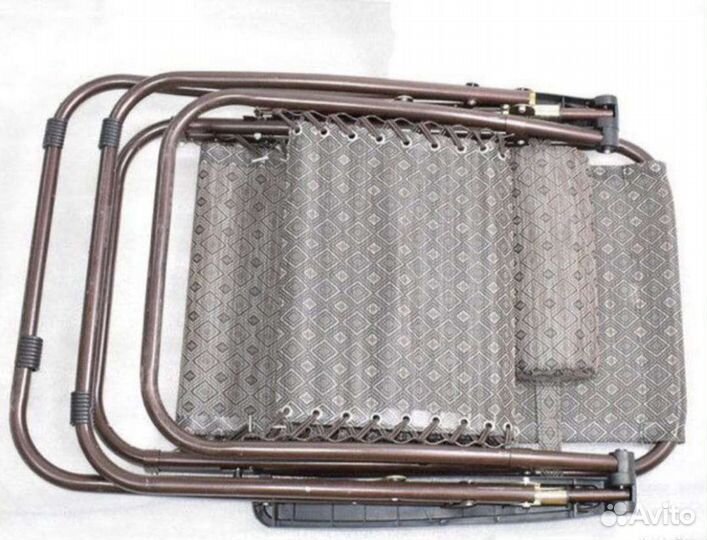 Шезлонг пляжный