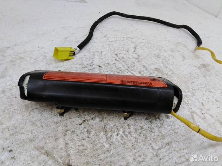 Подушка безопасности в сиденье переднее BP4K57KA0A