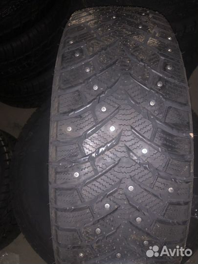 Toyo Observe Ice-Freezer SUV 215/65 R17 103T