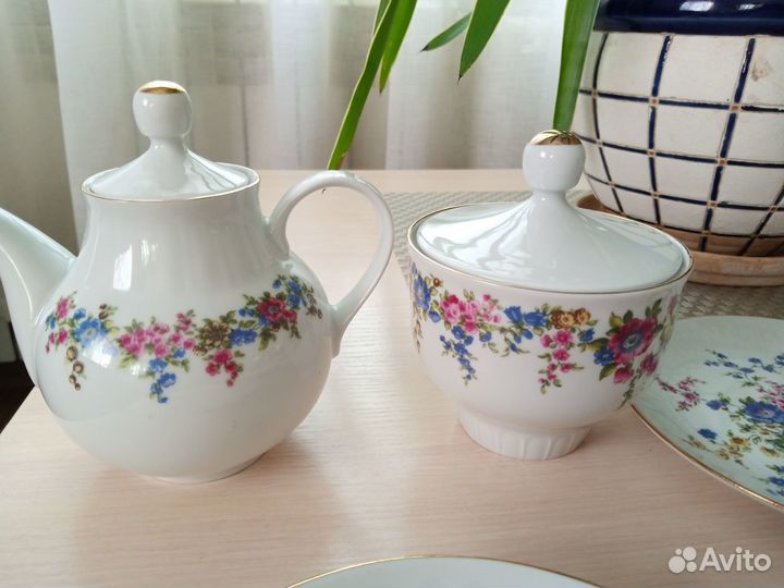 Посуда из фарфорового сервиза ylmenau 1777