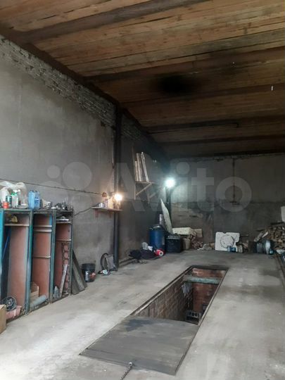 Гараж, > 30 м²