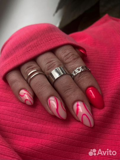 Наращивание ногтей, коррекция