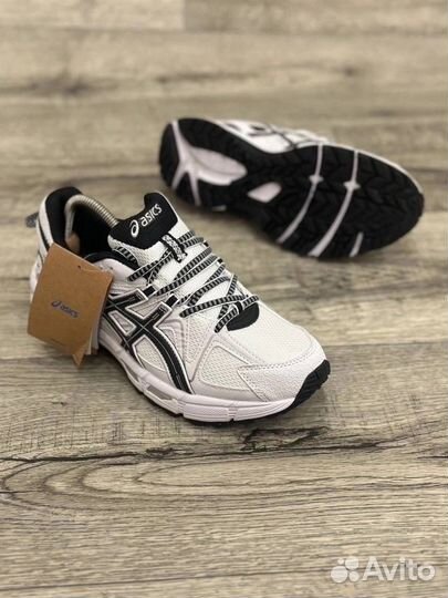 Кроссовки Asics Gel Kahana 8