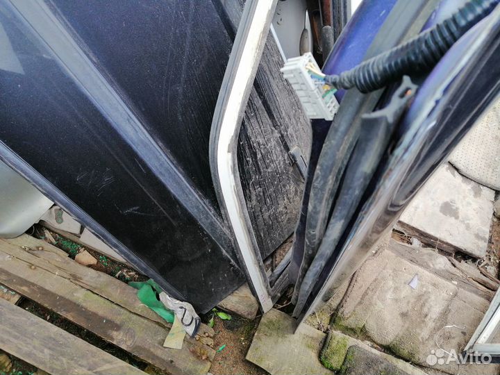 Дверь Honda Stream RN3