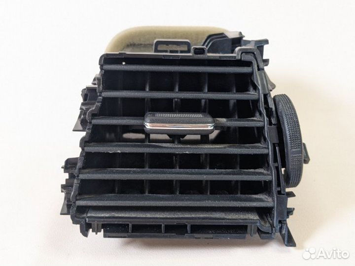 Воздуховод правый Nissan Serena C26 MR20 2013