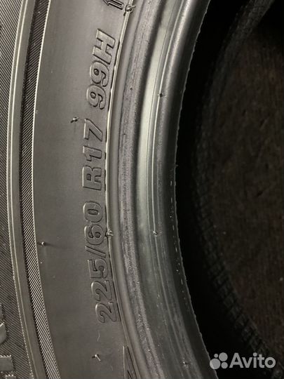 Kumho WinterCraft SUV Ice WS31 225/60 R17