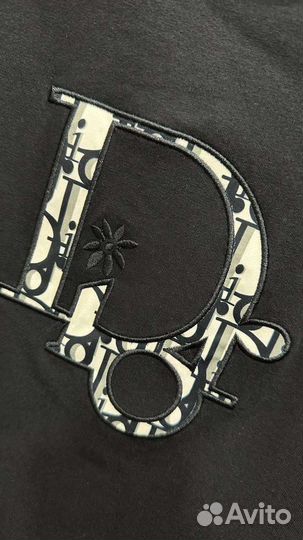 Спортивный костюм женский