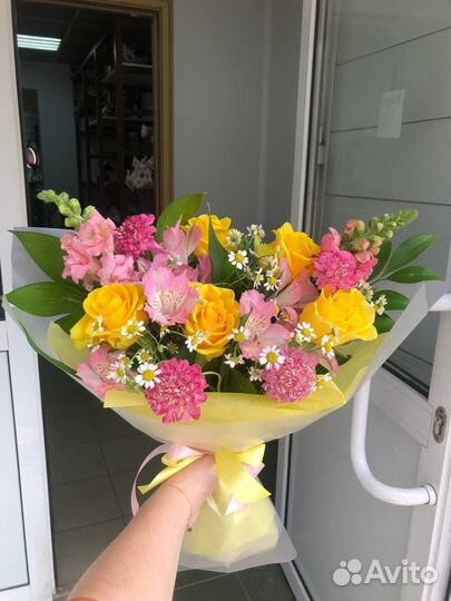 Цветочные букеты с доставкой 24/7