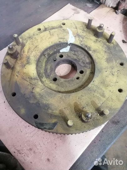 Маховик унц 060