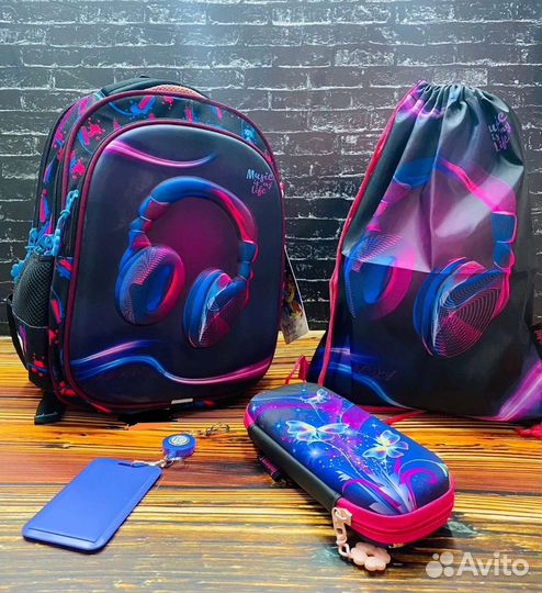 Школьный рюкзак новый