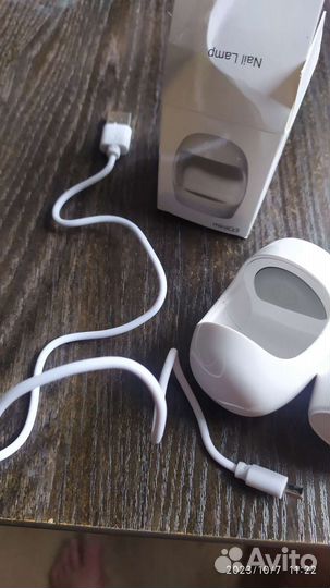 Лампа для сушки ногтей