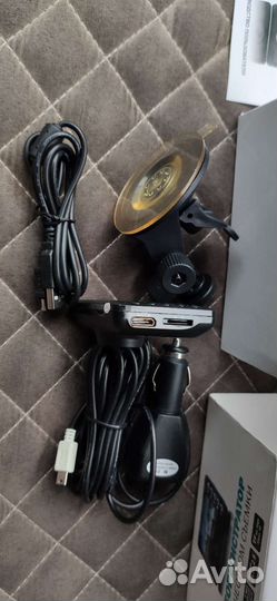 Автомобильный видеорегистратор