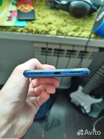 Телефон Huawei