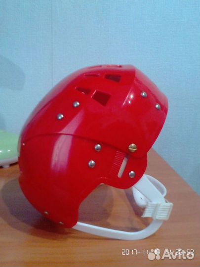 Шлем хоккейный взрослый