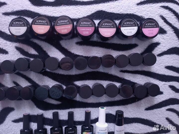 Для наращивания ногтей