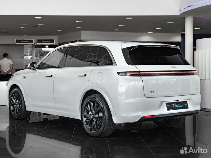 LiXiang L7 1.5 AT, 2024