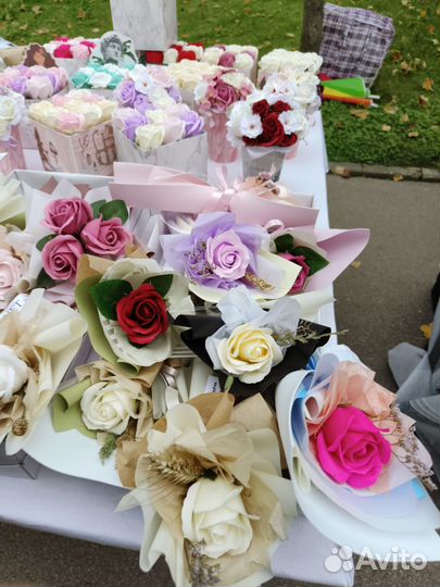 Букеты из мыльных цветов на День Учителя