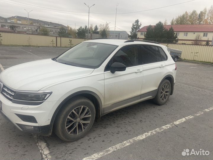 Volkswagen Tiguan 1.4 AMT, 2019, 107 000 км