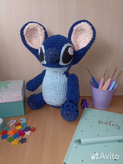 Вязаные игрушки и брелоки