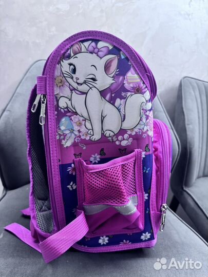 Рюкзак для девочки в школу
