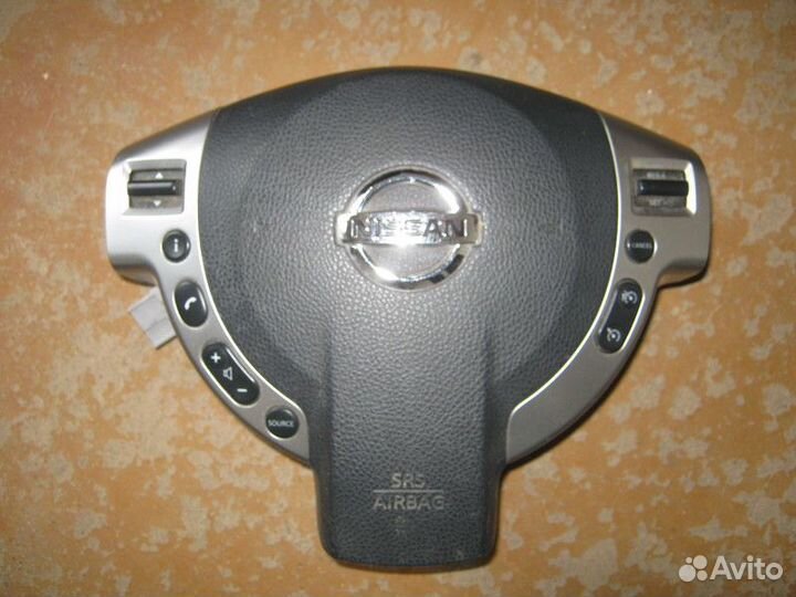 Подушка безопасности в руль Nissan Qashqai J10