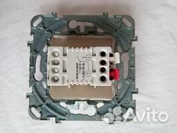 Выключатель одноклавишный Unica Хамелеон,беж