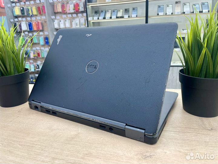 Ноутбук Dell latitude E7250 i5-5/8Gb/ SSD
