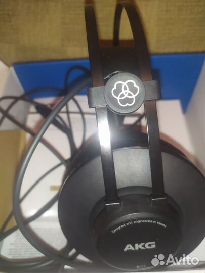 Наушники AKG k52