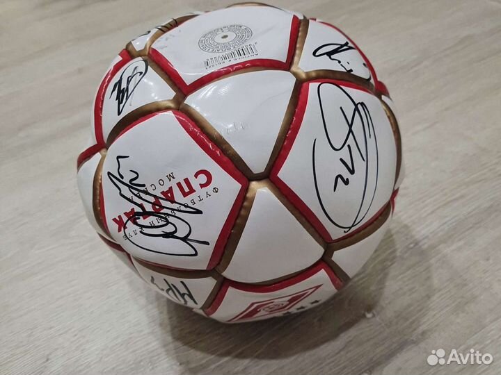 Футбольный мяч футбольного клуба спартак москва