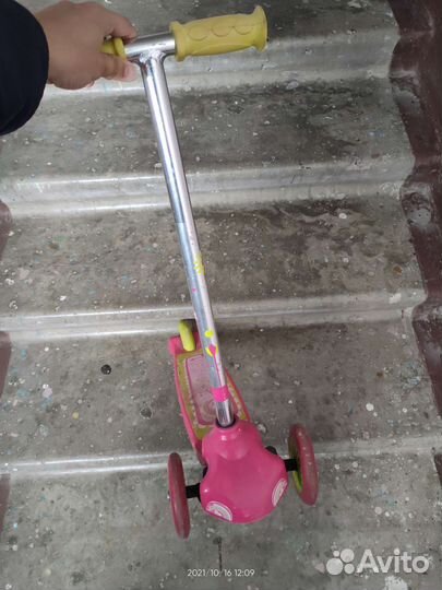 Самокат детский трехколесный