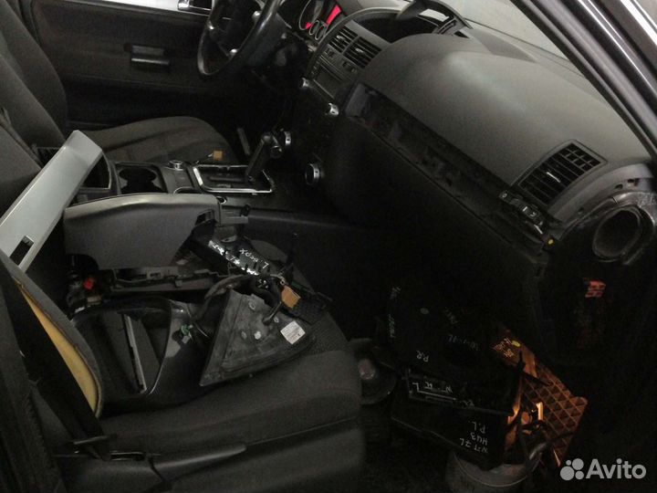 Салонный пластик VW Touareg 7L рестайл