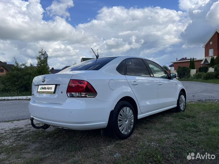 Volkswagen Polo 1.6 AT, 2013, 109 000 км