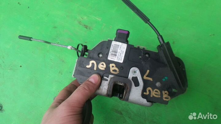 Замок левой двери для ford mustang 5 форд мустанг