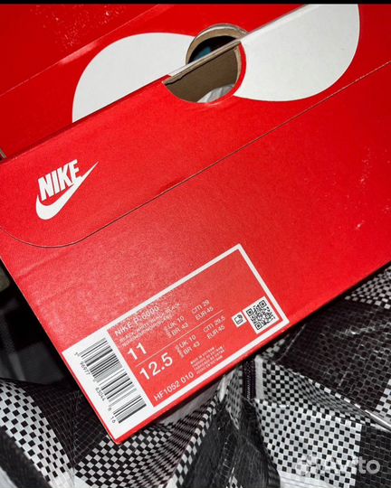 Продам кросовки