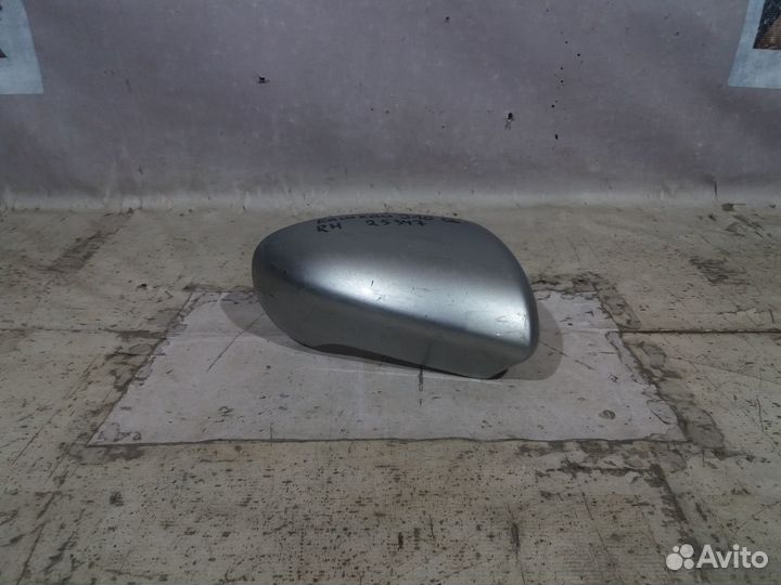 Nissan Qashqai 07- правая крышка зеркала 25347