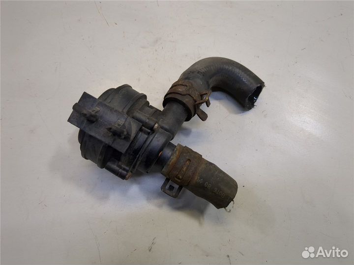 Насос водяной Infiniti QX56, 2012